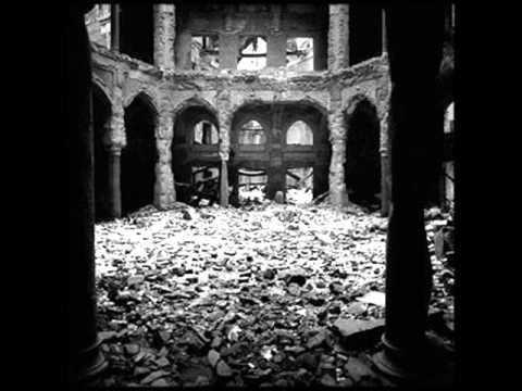 The remains of the National and University Library of Bosnia and Herzegovina after the destruction. 