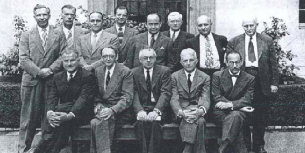 photo of participants in the Hixon Symposium