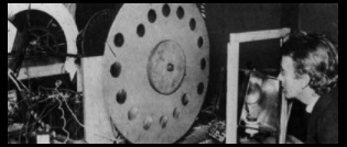photo of  John Logie Baird with his television apparatus, circa 1925