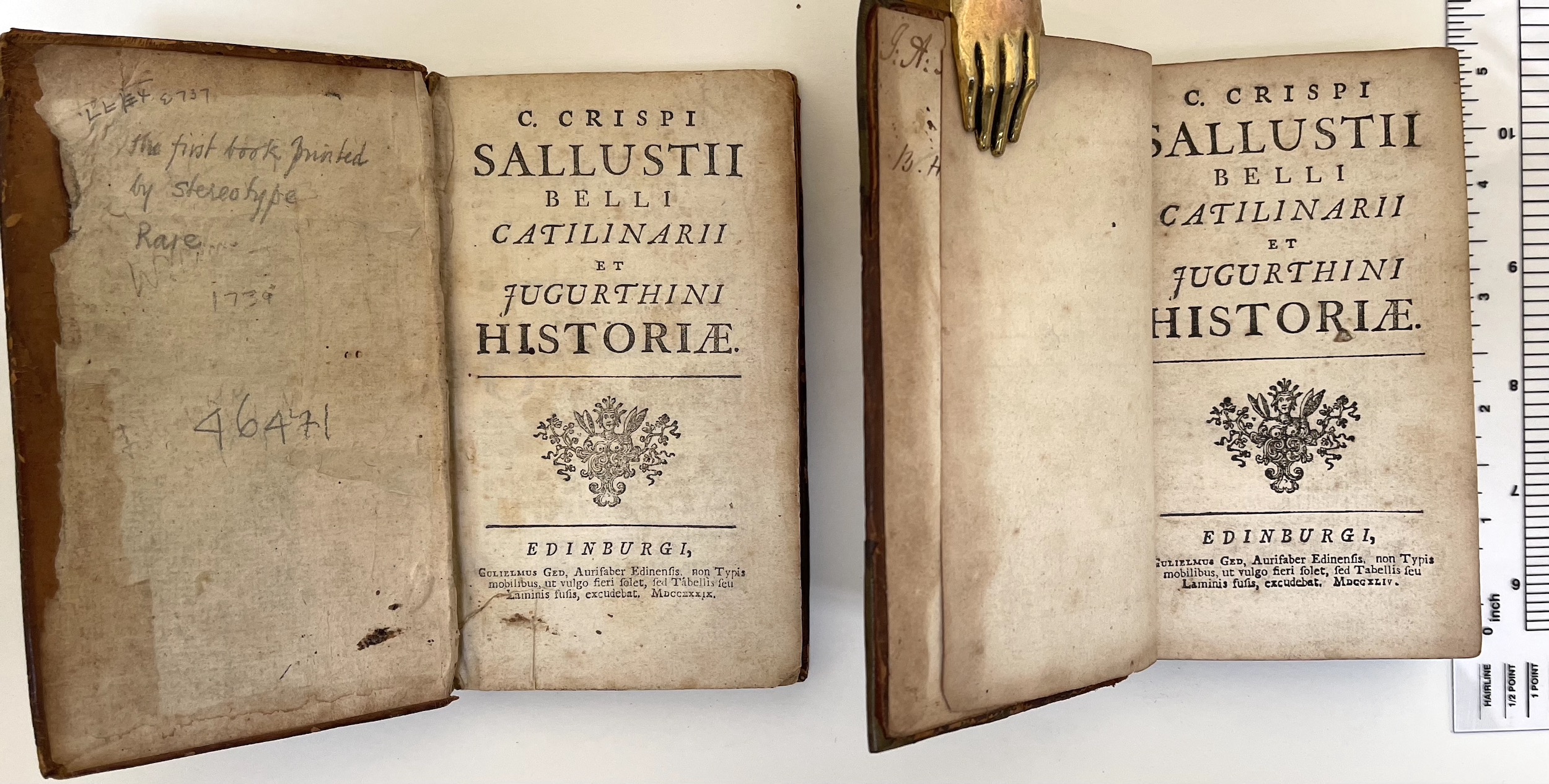 1739 first edition of Ged's Sallust on the left; the 1744 second edition on the right. They are, except for the imprint, basically identical.