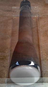 Photo of a Williams-Kilburn tube from an IBM 701
