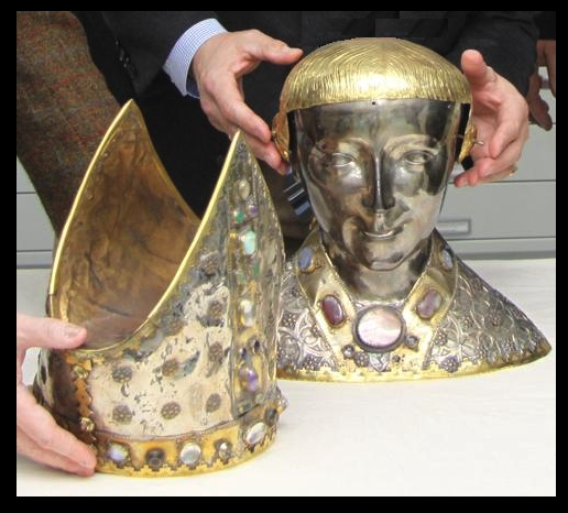  Head reliquary of St. Jacob of Nisibis, Hildesheim after 1367, museum of the cathedral of Hildesheim, Germany