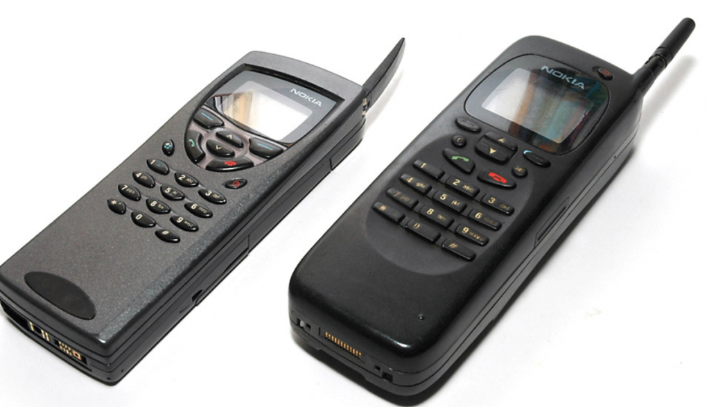 photograph of  The Nokia 9110 on the left and 9000 on the right.