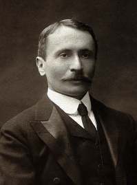 photograph of Sir Aurel Stein in 1909