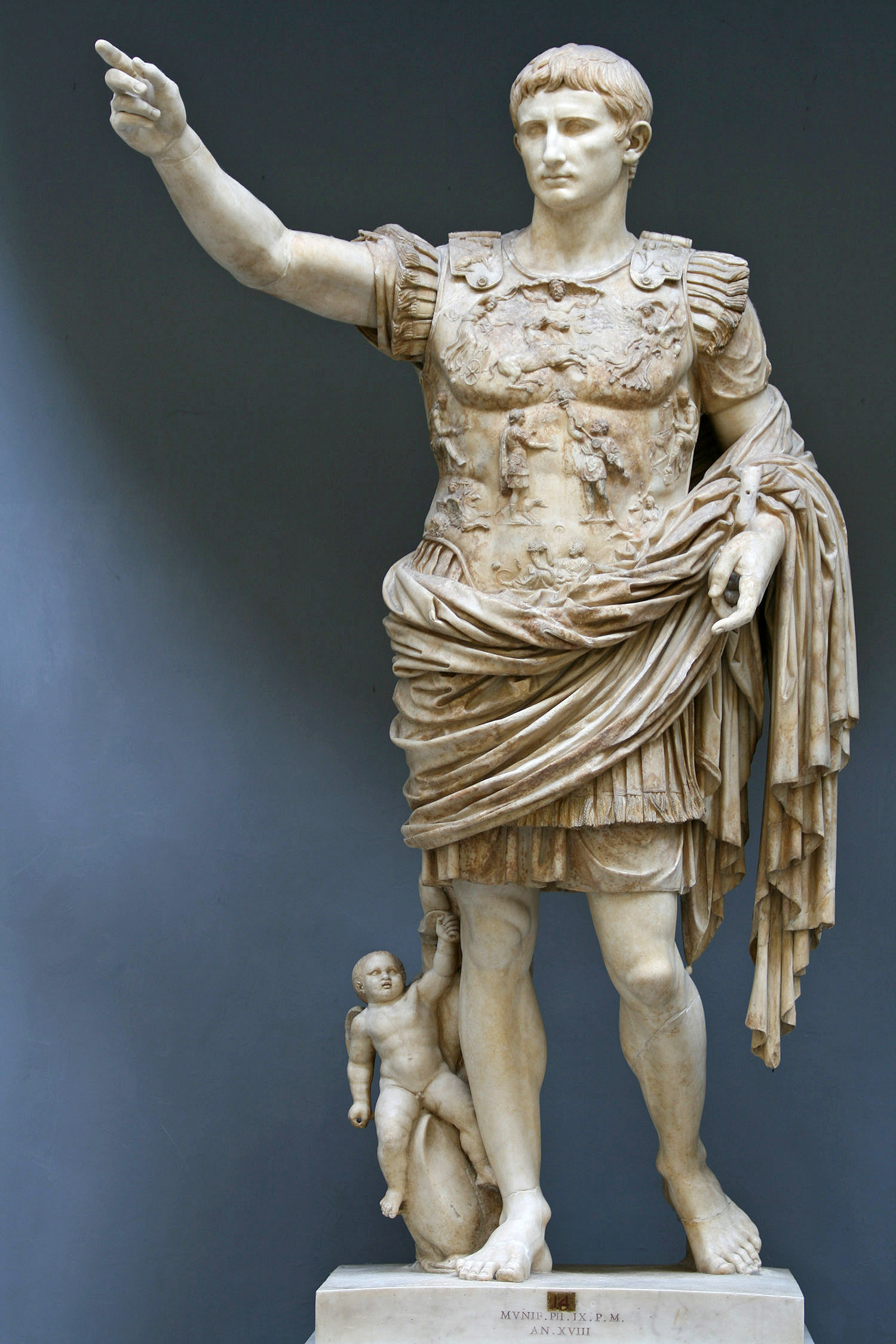 Statue Augustus