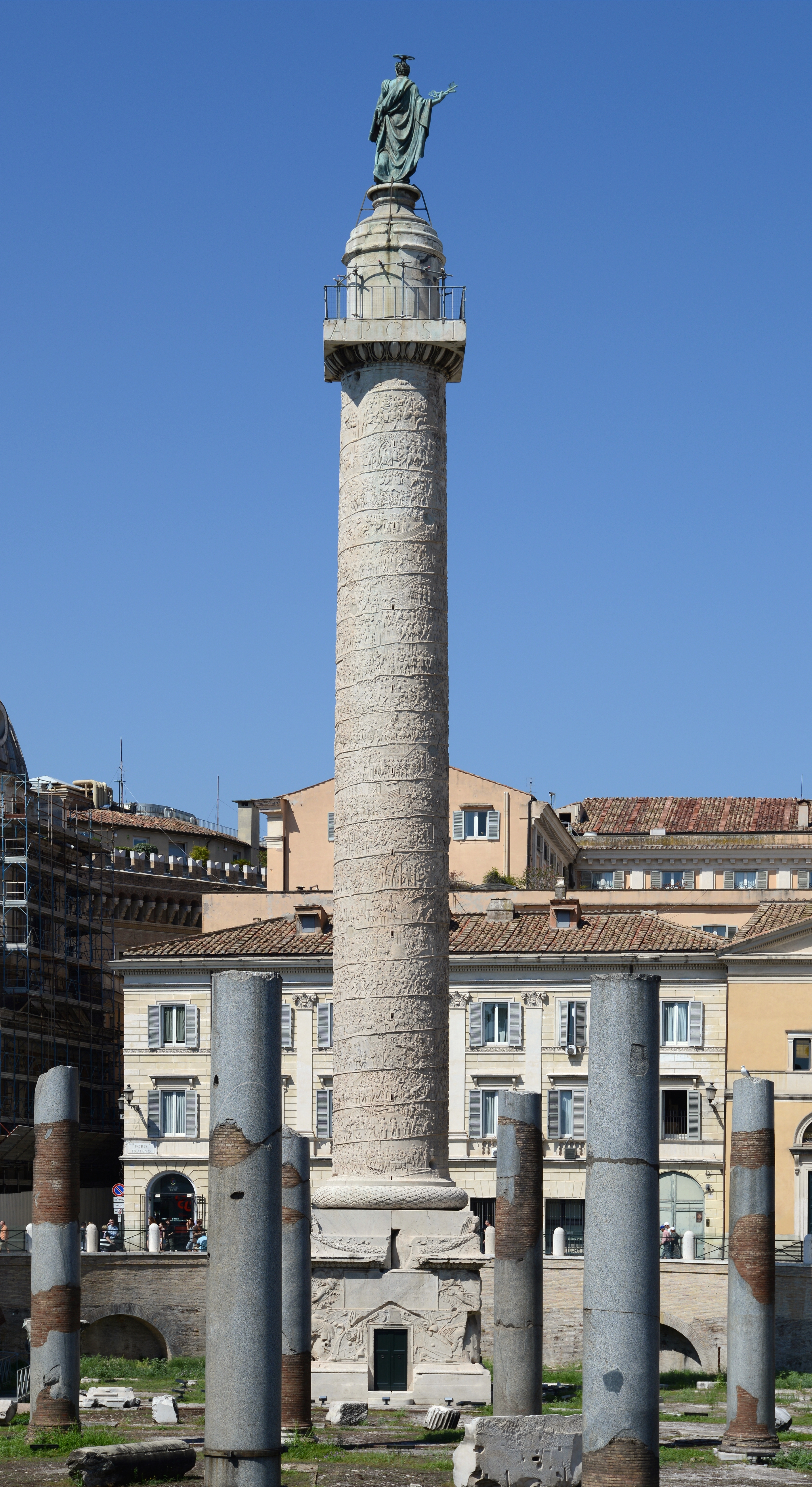 Trajan column (Rome) September 2015 1